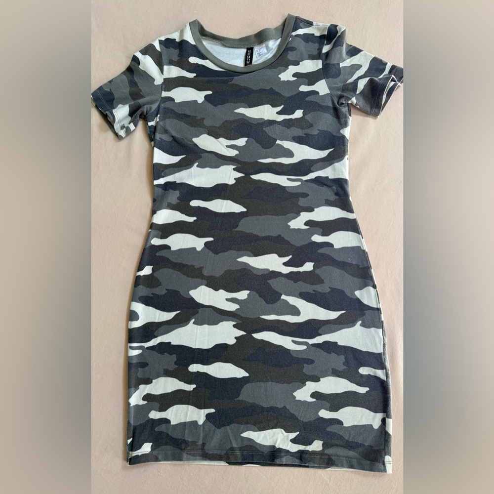 H&M Camouflage Dress